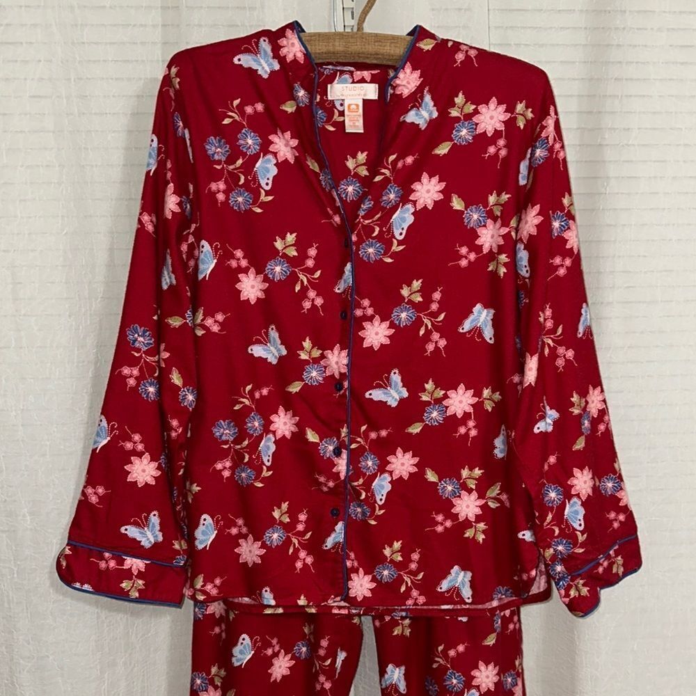 STUDIO by VS M Deep Red Floral Butterfly Flannel Yoke Collar Long Sleeve PJ Set